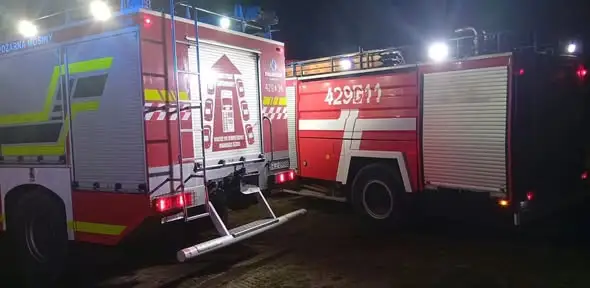 Pożar wędzarni na ogródkach działkowych w Człuchowie – akcja strażaków
